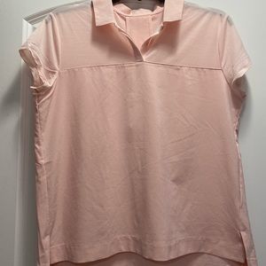 Worn once! Women’s Nike golf polo size medium